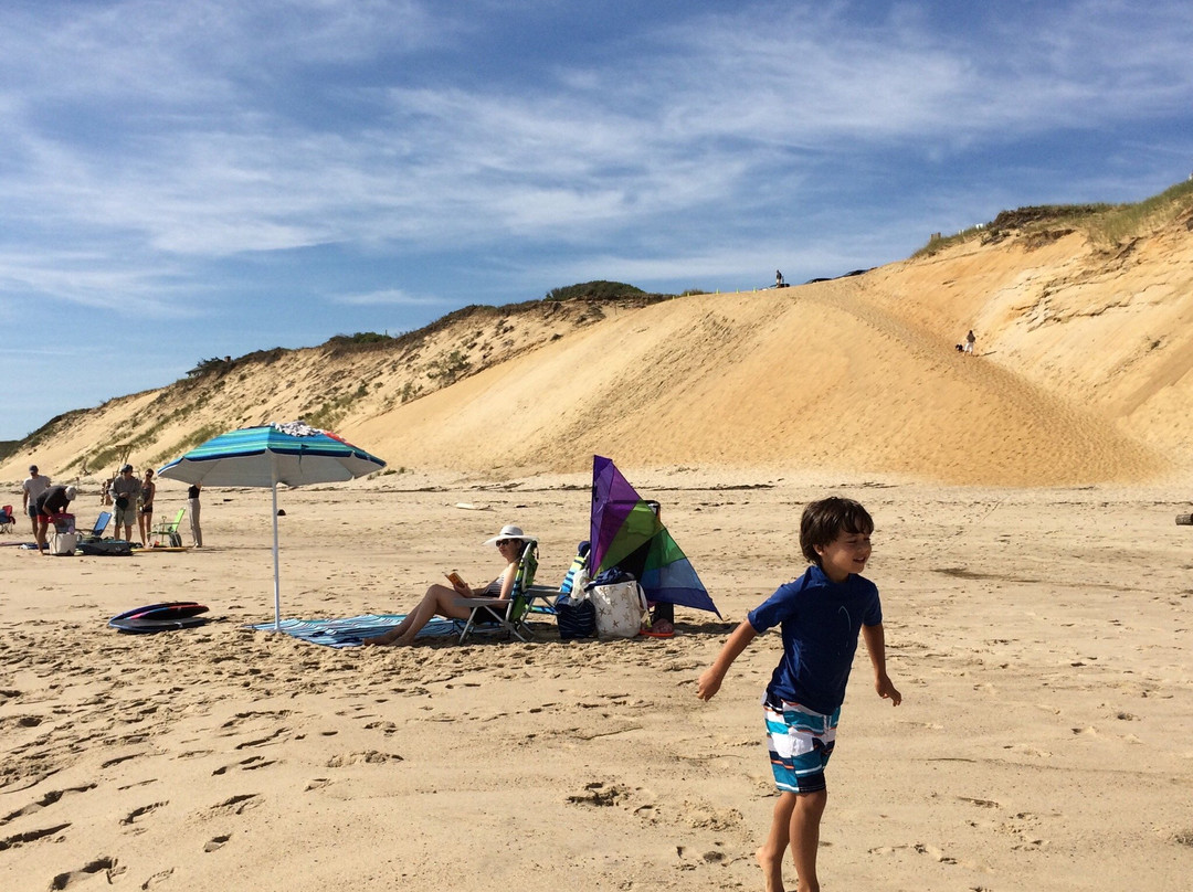 White Crest Beach景点图片