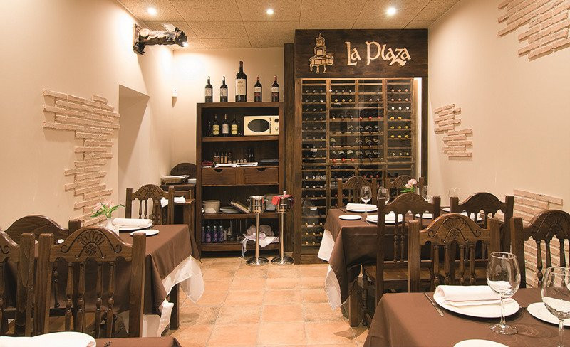 Restaurante - Mesón Asador La Plaza