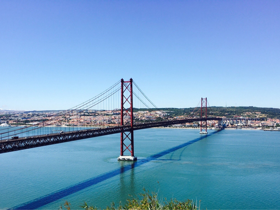 Ponte 25 de Abril-里斯本必去景点