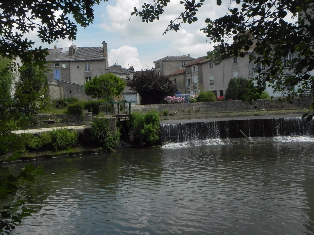 Parc Le Voucant景点图片
