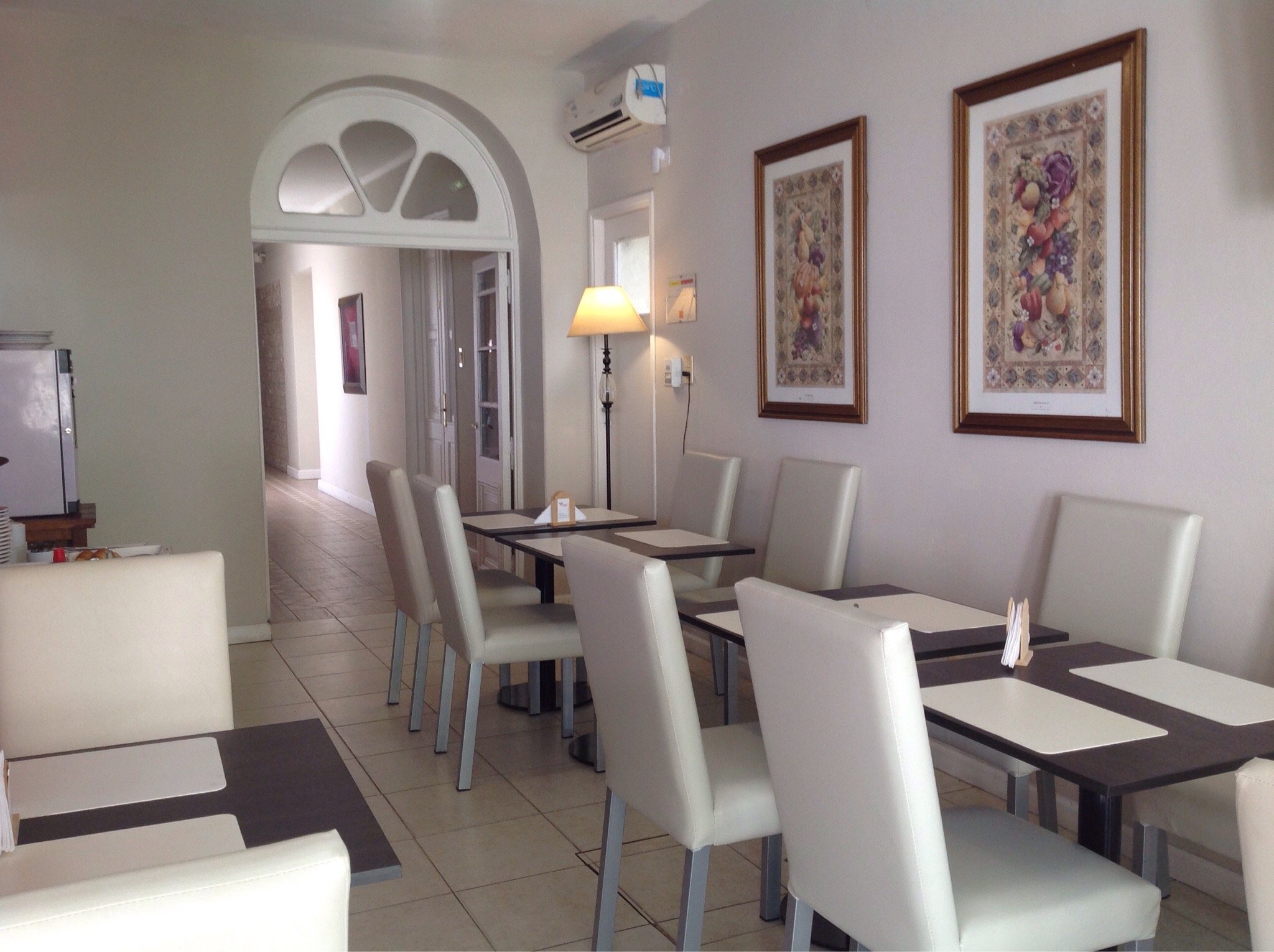 Hotel Praga-官方