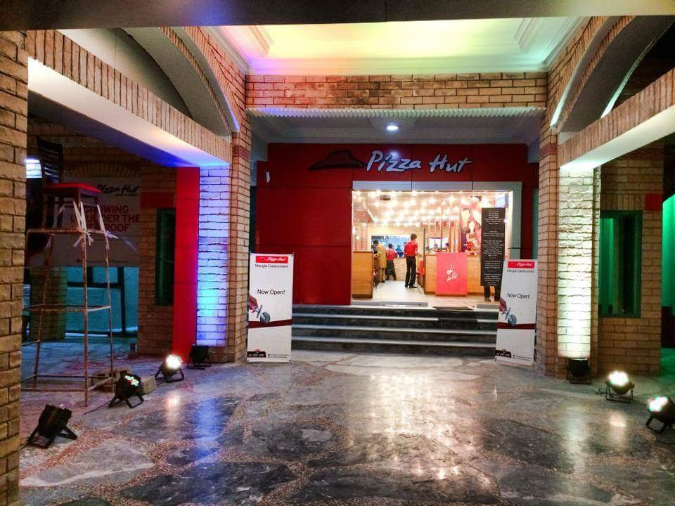 Pizza Hut