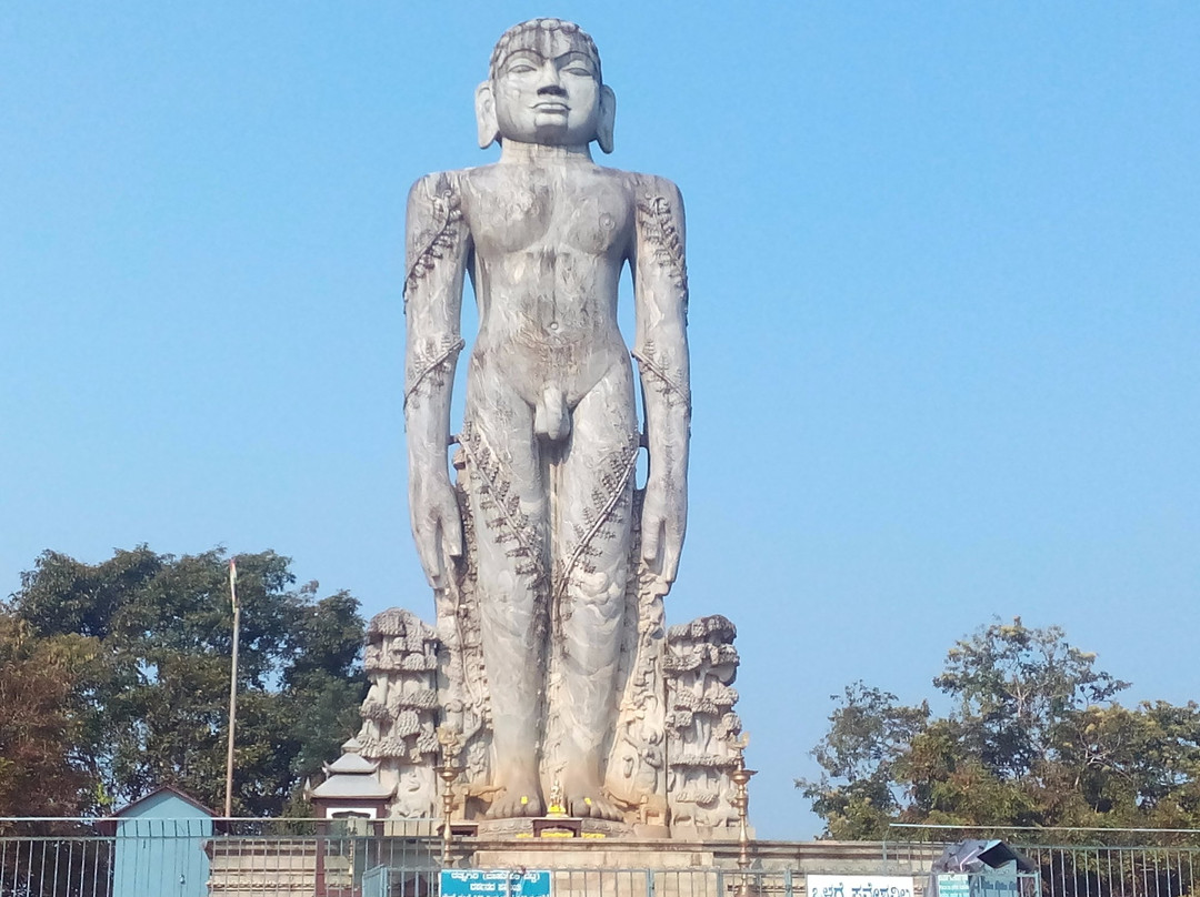 Shri Bhagwan Bahubali Digambar Jain Statue景点图片