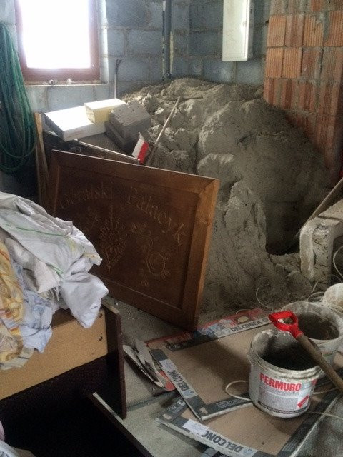 Góralski Pałacyk主图