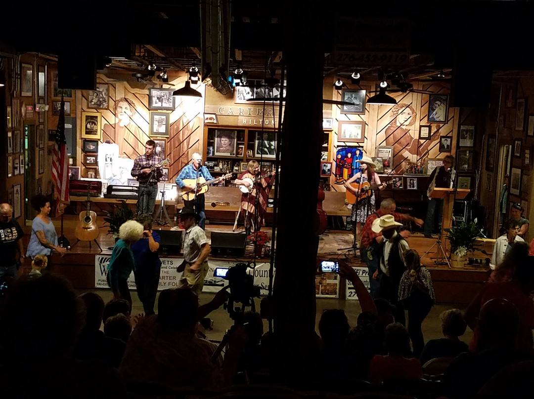 The Carter Fold-Hiltons必去景点