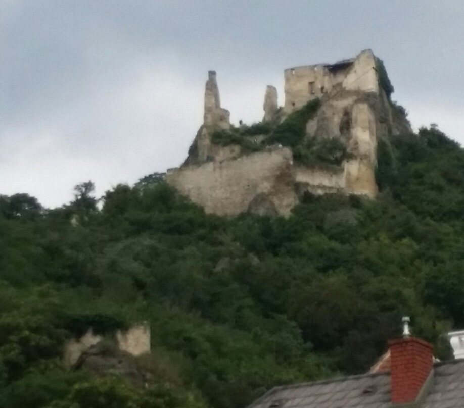 Rossatz旅游景点-Vinotake Duernstein