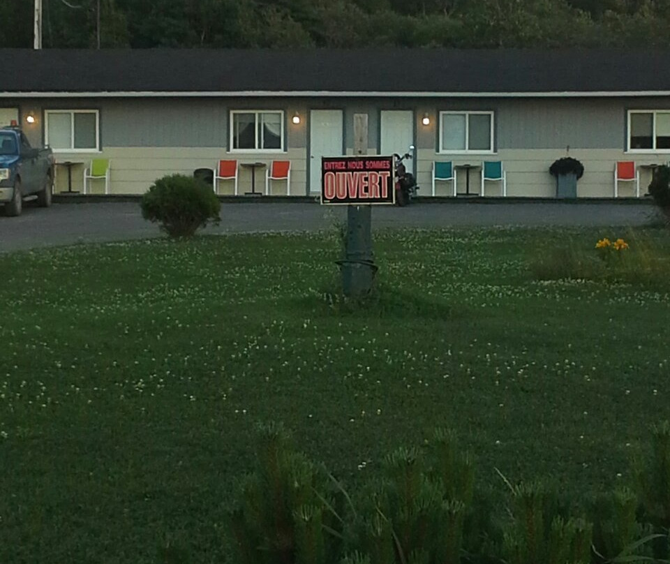 Motel Rivière Trois-Pistoles主图