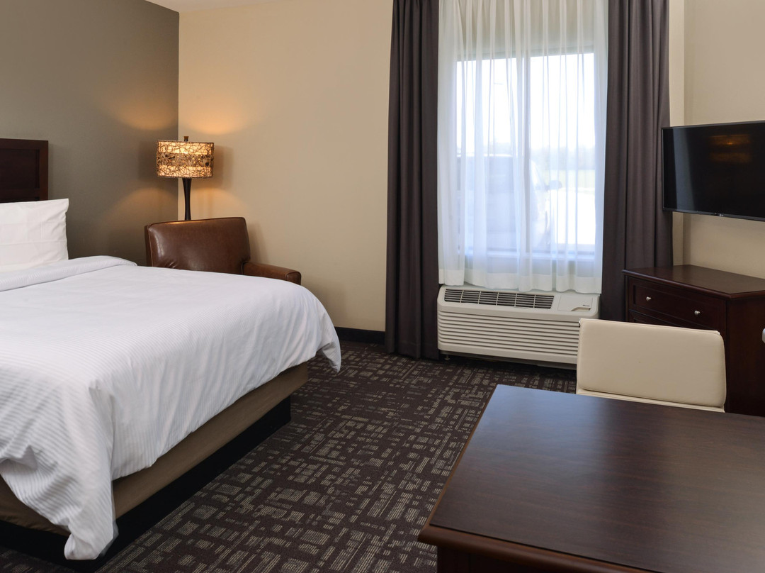 Legacy Suites Hotel主图