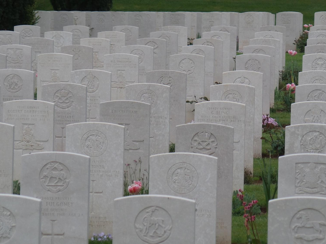 Cimitero inglese di Giavera del Montello景点图片