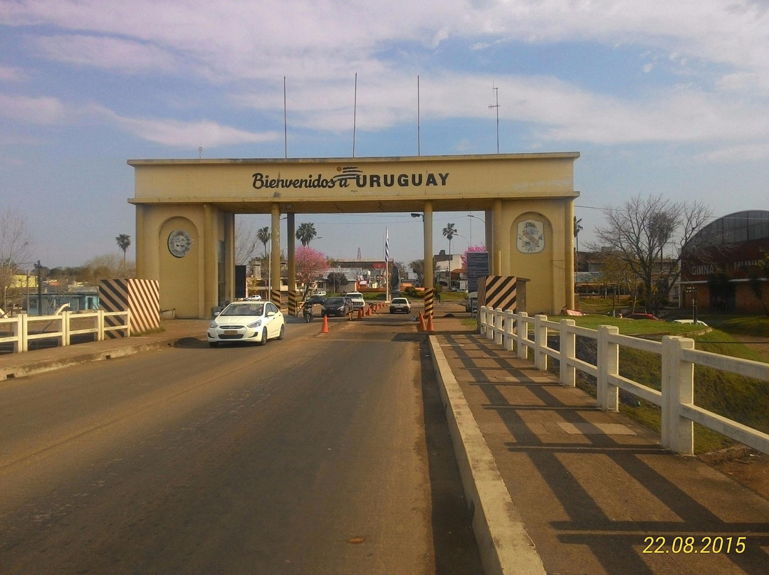 Border crossing-Quarai必去景点