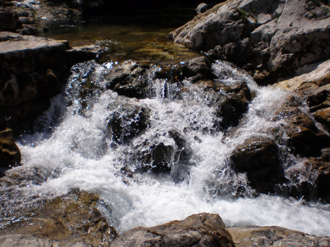 Rio Dobra-Cangas de Onis必去景点