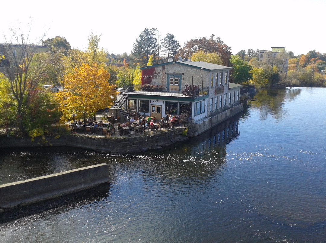 Almonte Riverwalk景点图片