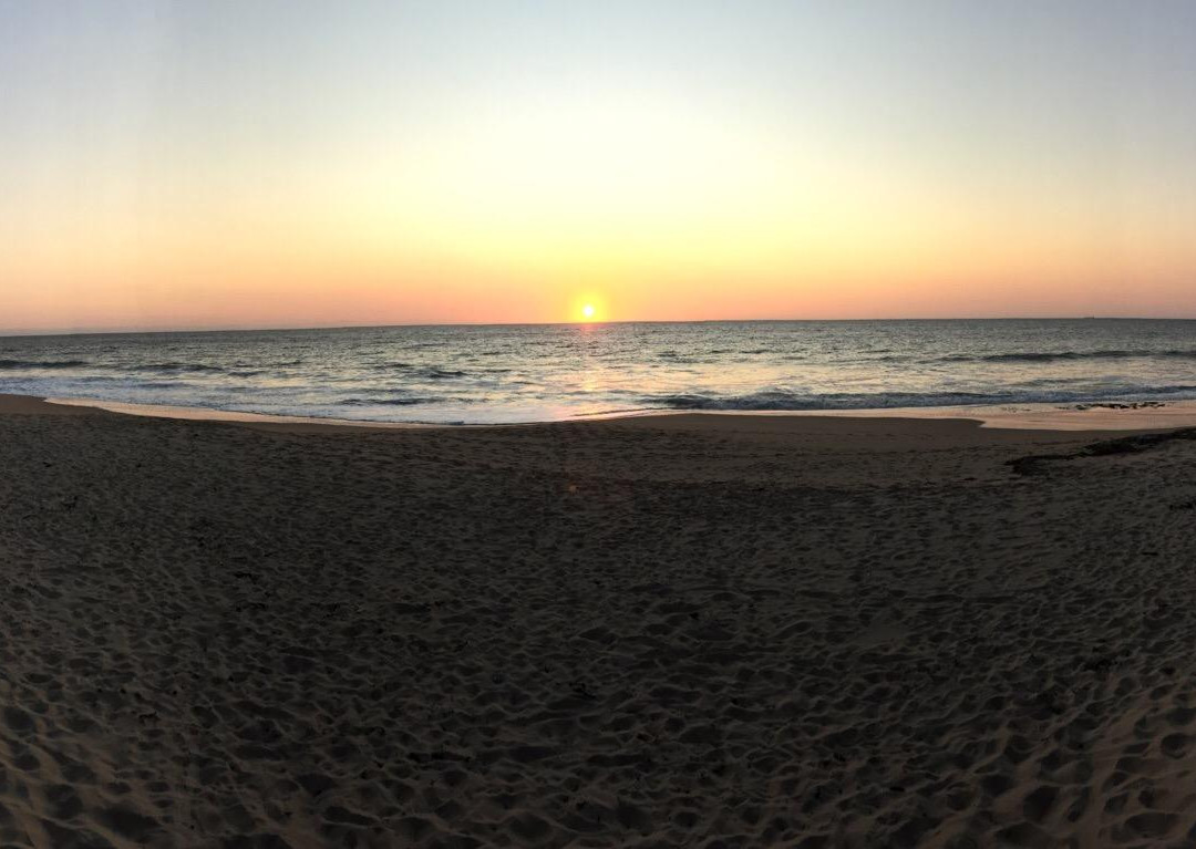 Back Beach-班伯利必去景点