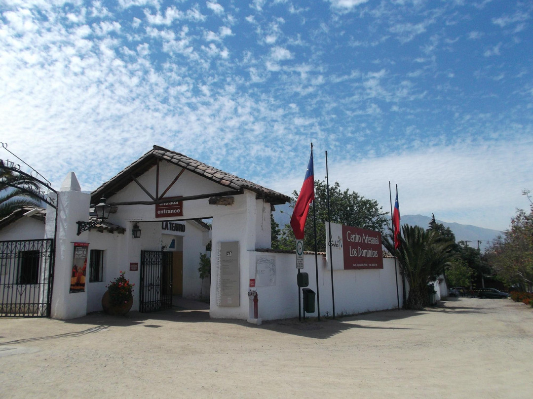 Centro Artesanal Pueblito Los Dominicos
