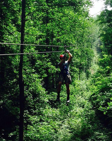 Legacy Mountain Ziplines-塞维尔维尔必去景点