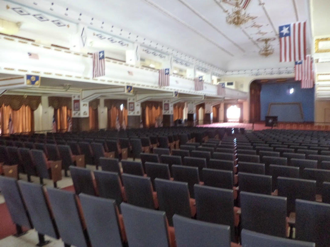 Centennial  Pavilion-蒙罗维亚必去景点