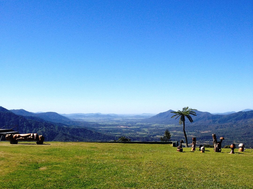 Eungella Chalet主图