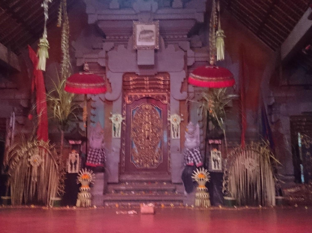 Peliatan Royal Palace景点图片