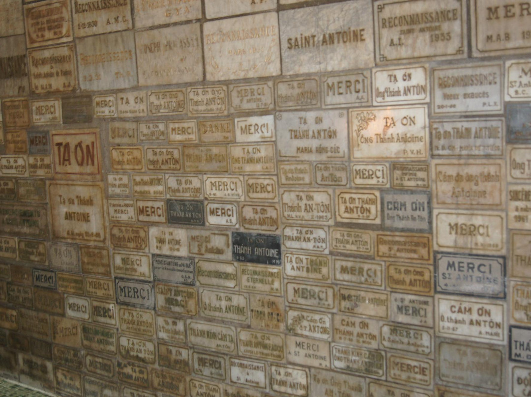 圣母大教堂-胡志明市必去景点