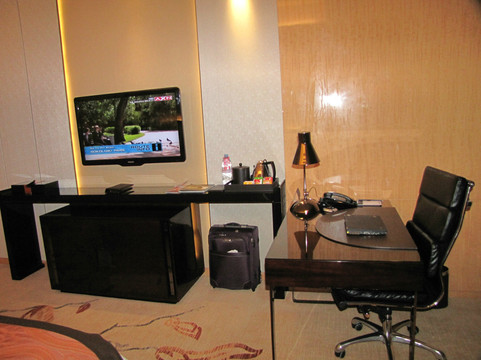 广州万富希尔顿酒店主图