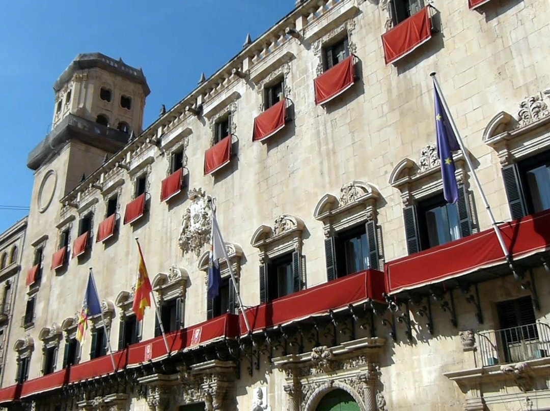 Alicante Town Hall景点图片