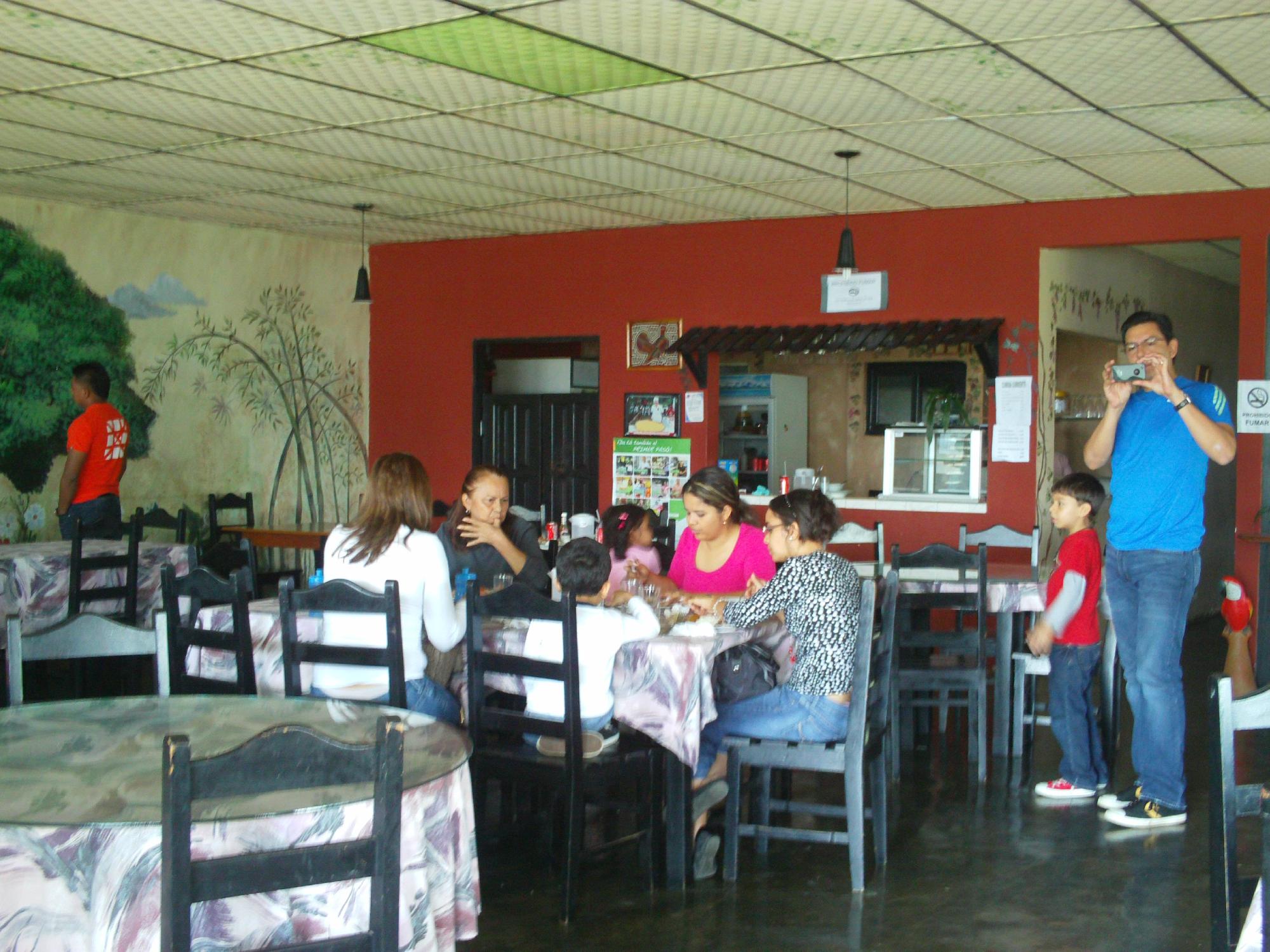 Hotel Don Tavo-餐饮