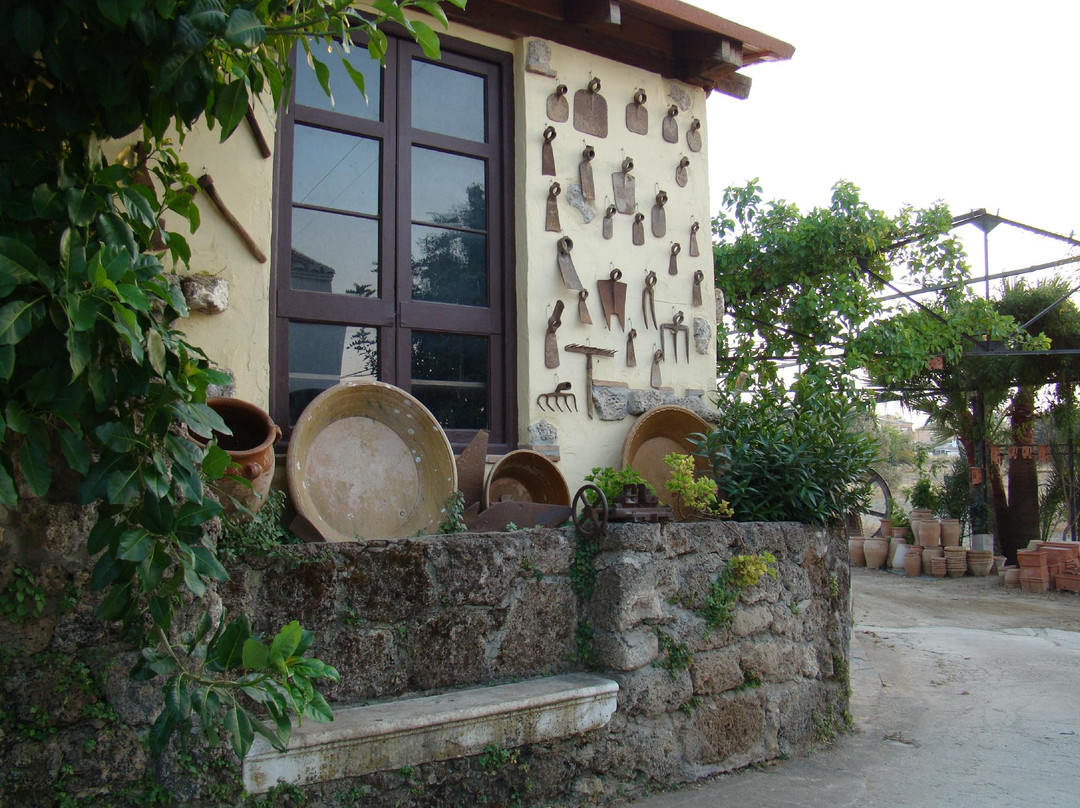 Las Vistillas: Ceramica Tradicional y Museo Etnografico景点图片