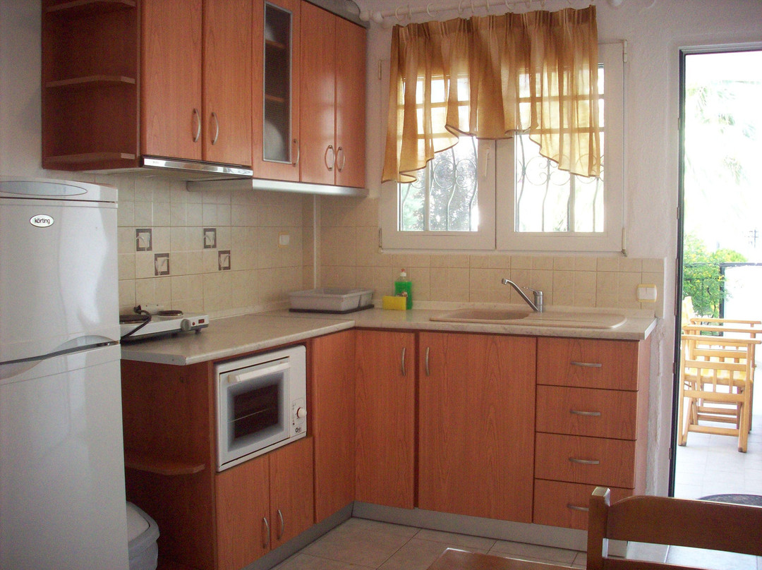 Ekavi Apartments主图