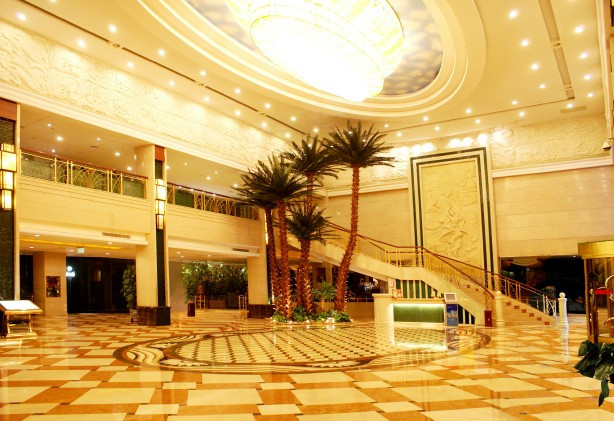 银天大酒店主图