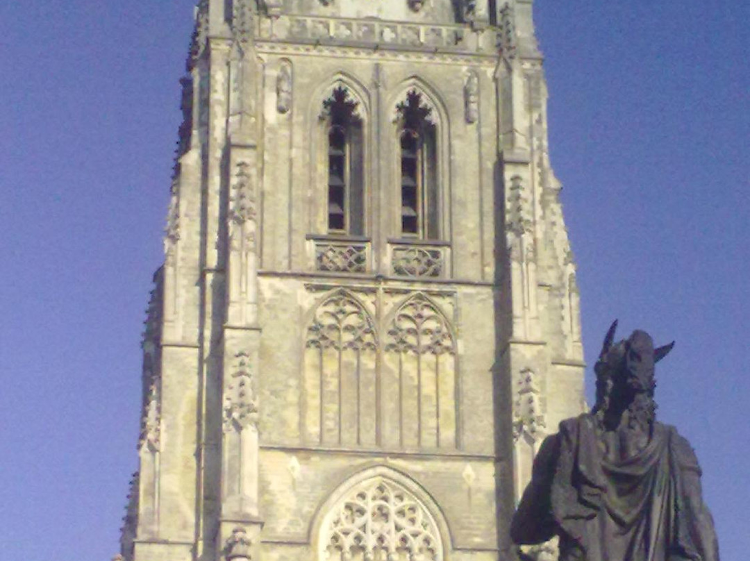 Basilique Notre-Dame De Tongres景点图片