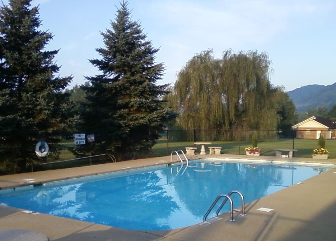 Americourt Hotel Mountain City主图