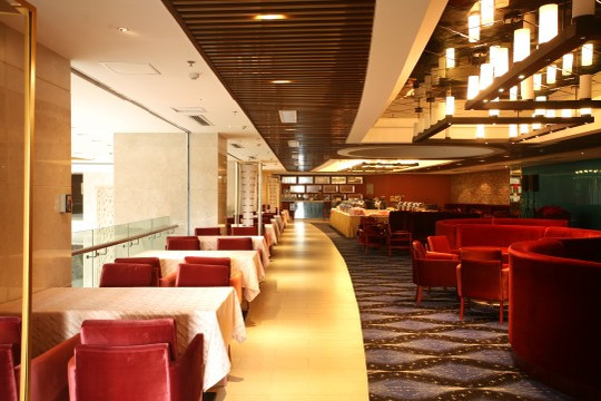 鸿福大酒店主图