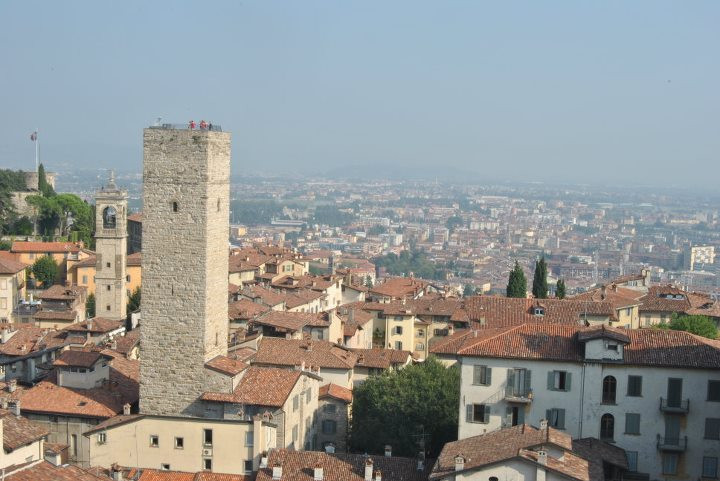 Piazza Vecchia景点图片