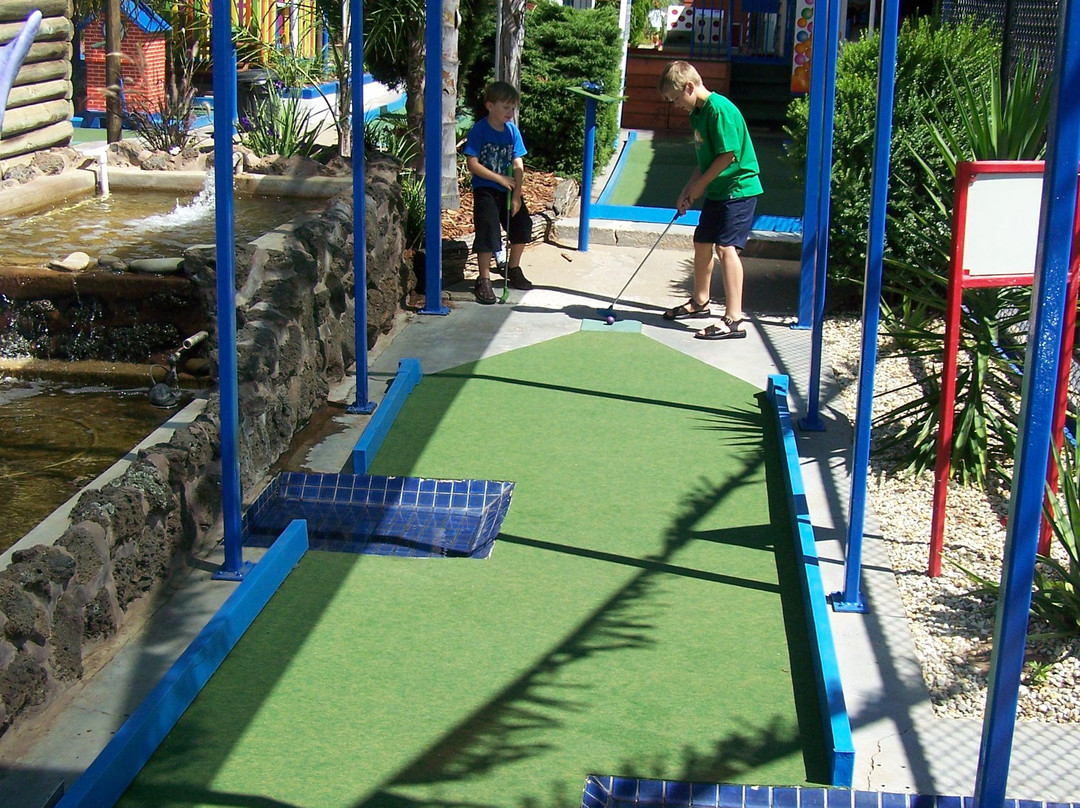 Putt Putt Family Fun Centre-米尔杜拉必去景点