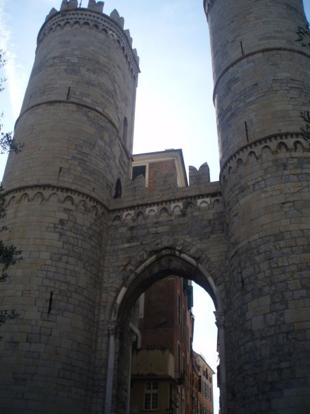 Torri di Porta Soprana-热那亚必去景点