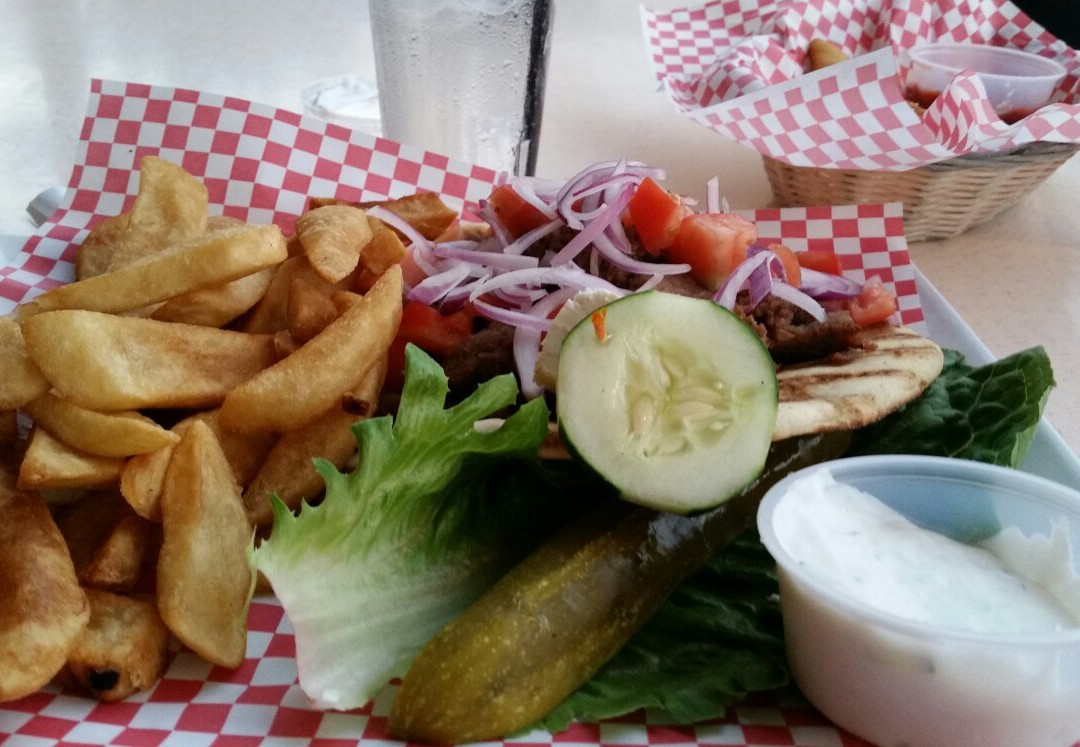 Gobbies Sports Pub and Eatery