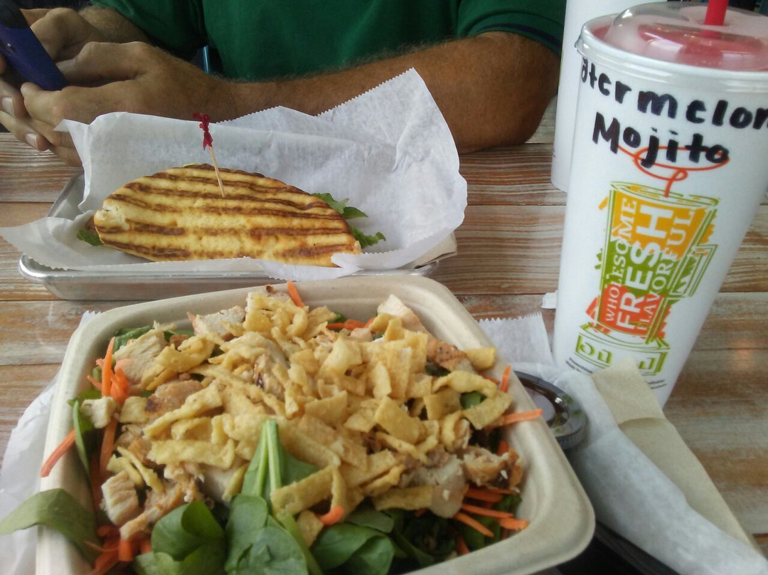 Tropical Smoothie Cafe