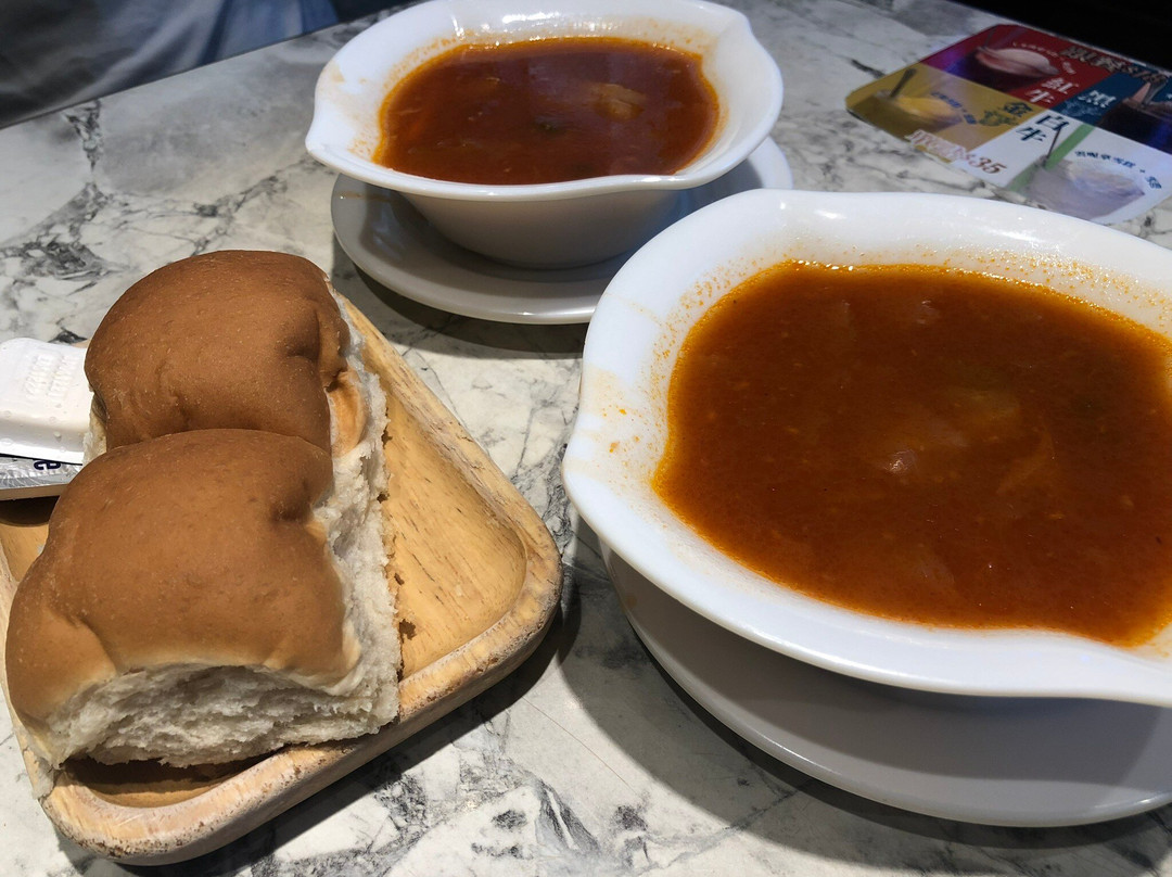 Golden Phoenix Restaurant
