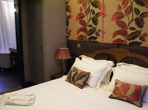 五重奏旅店主图