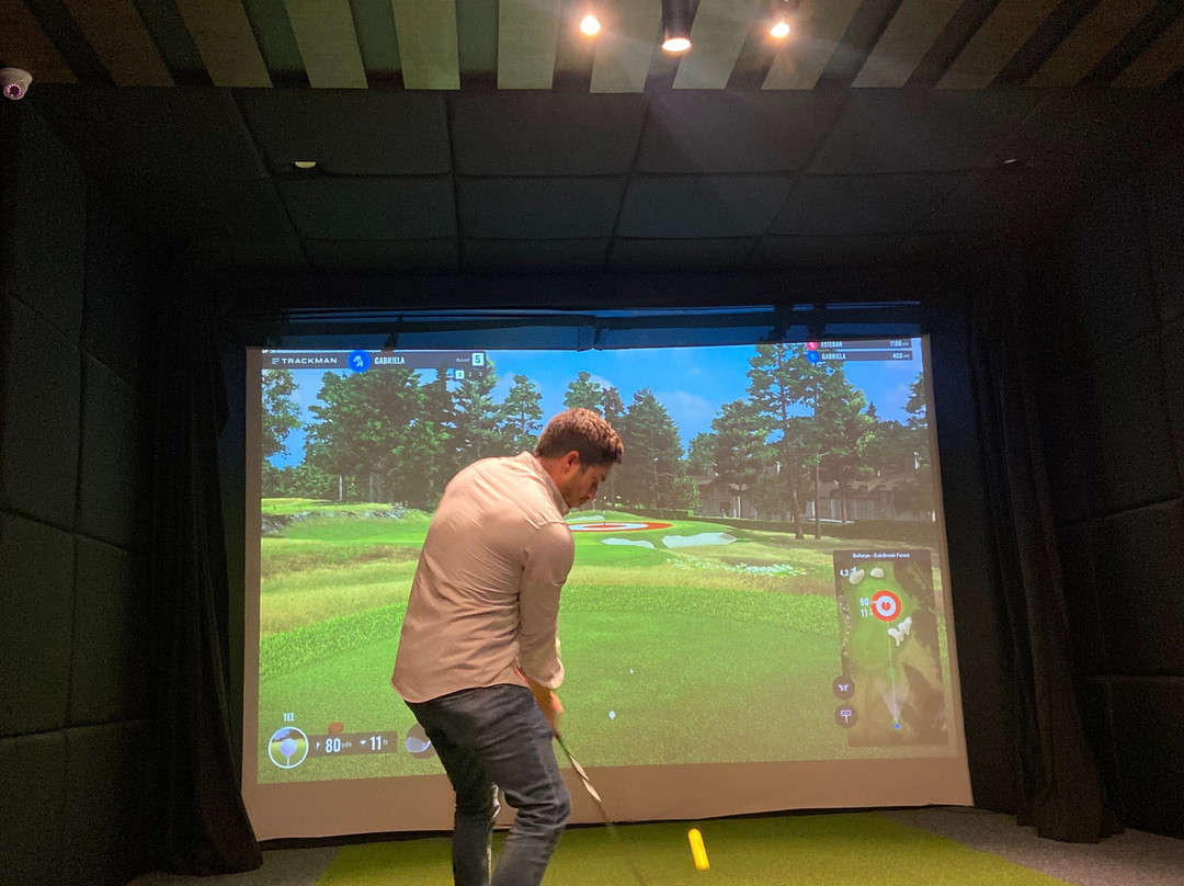 G Lounge | Golf Indoor & Whisky Bar-波哥大必去景点