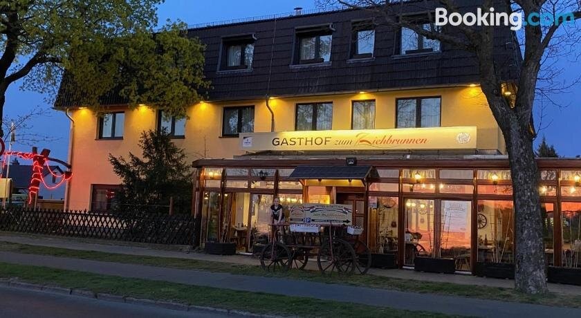 Hotel zum Ziehbrunnen主图