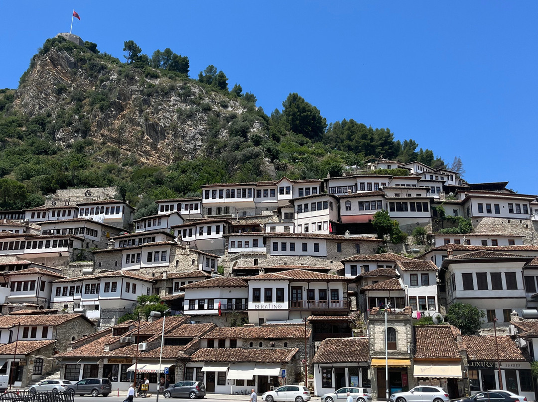 Berat City Tours景点图片