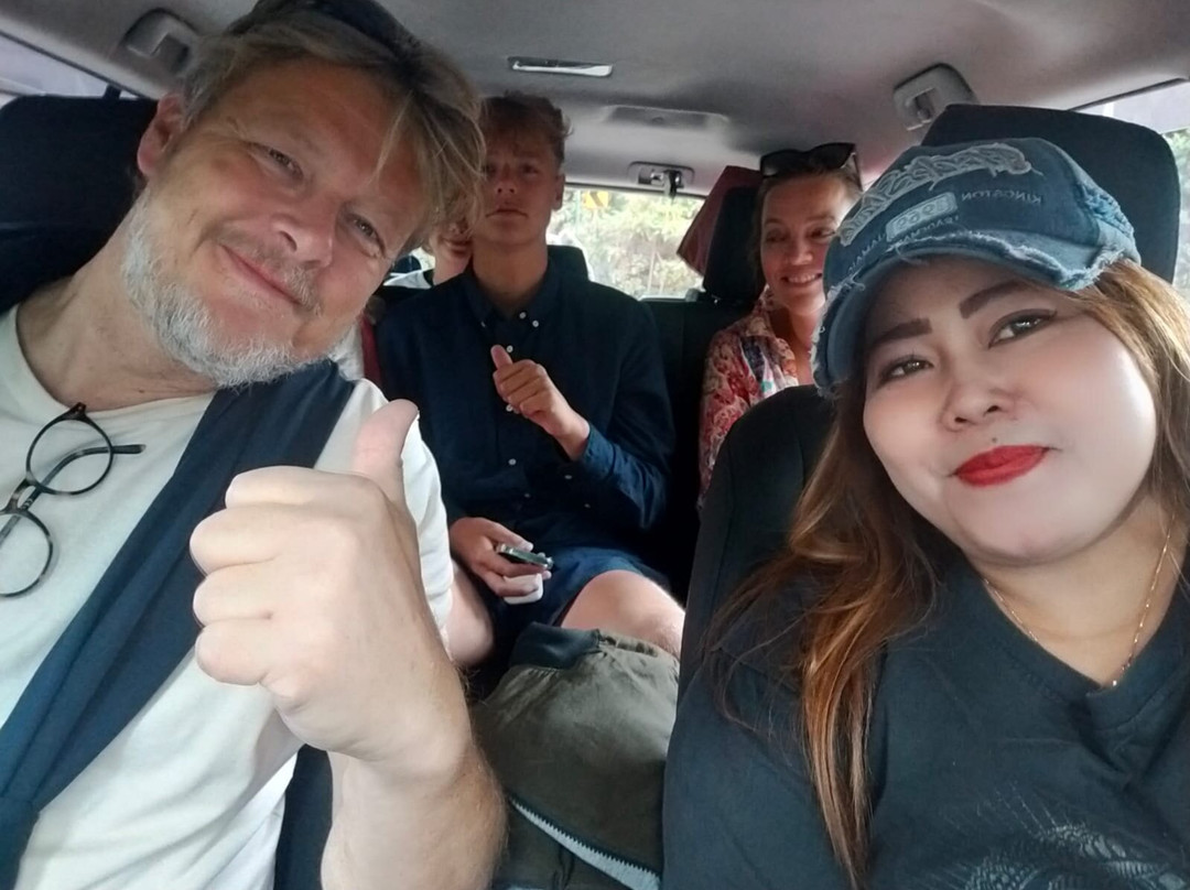 Bromo Tourism Travel-泗水必去景点