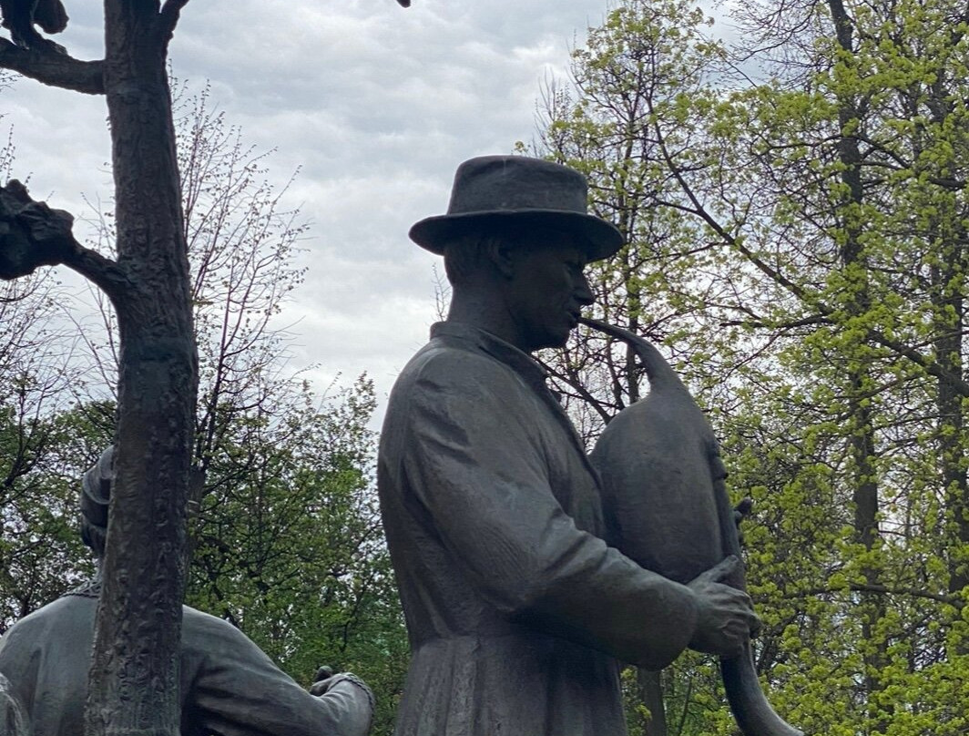 Sculpture The Tree of Life-Yoshkar-Ola必去景点