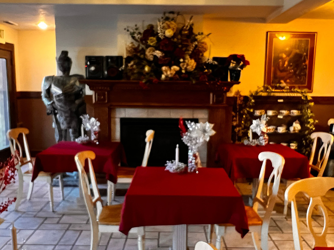 Castle Creek Inn主图