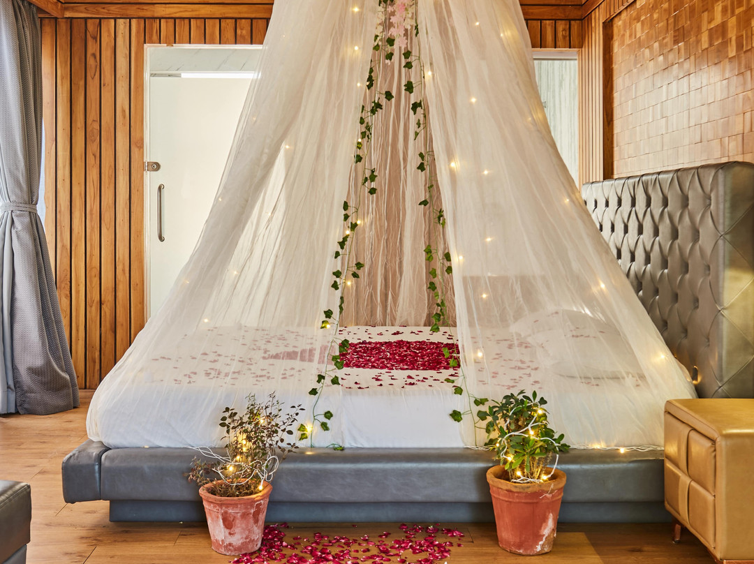 Visamo Nalsarovar Resort Ahmedabad主图