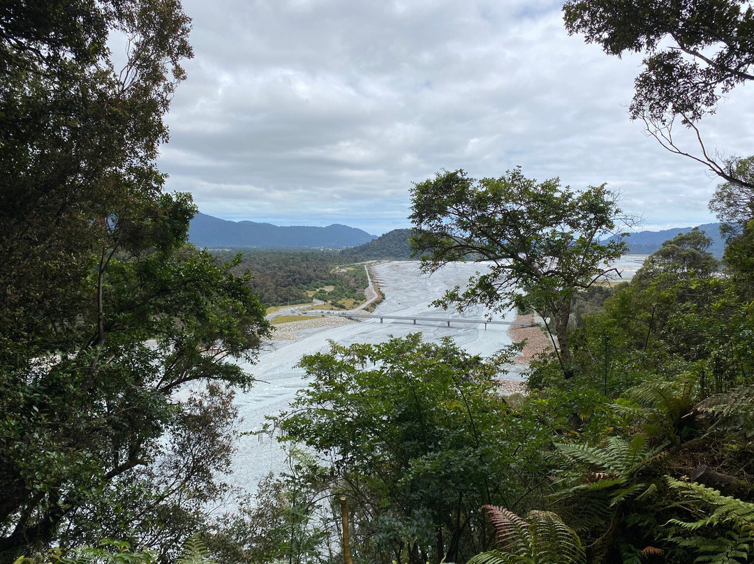 Callery Gorge Walk景点图片