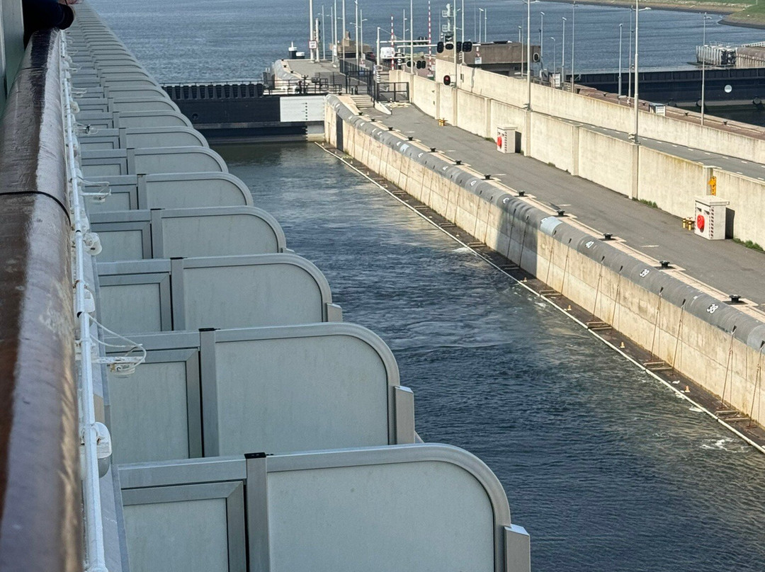 Noordzeekanaal-Ijmuiden必去景点