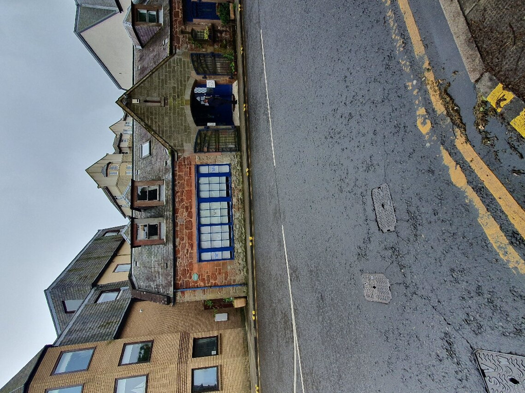 The Folly Hotel主图