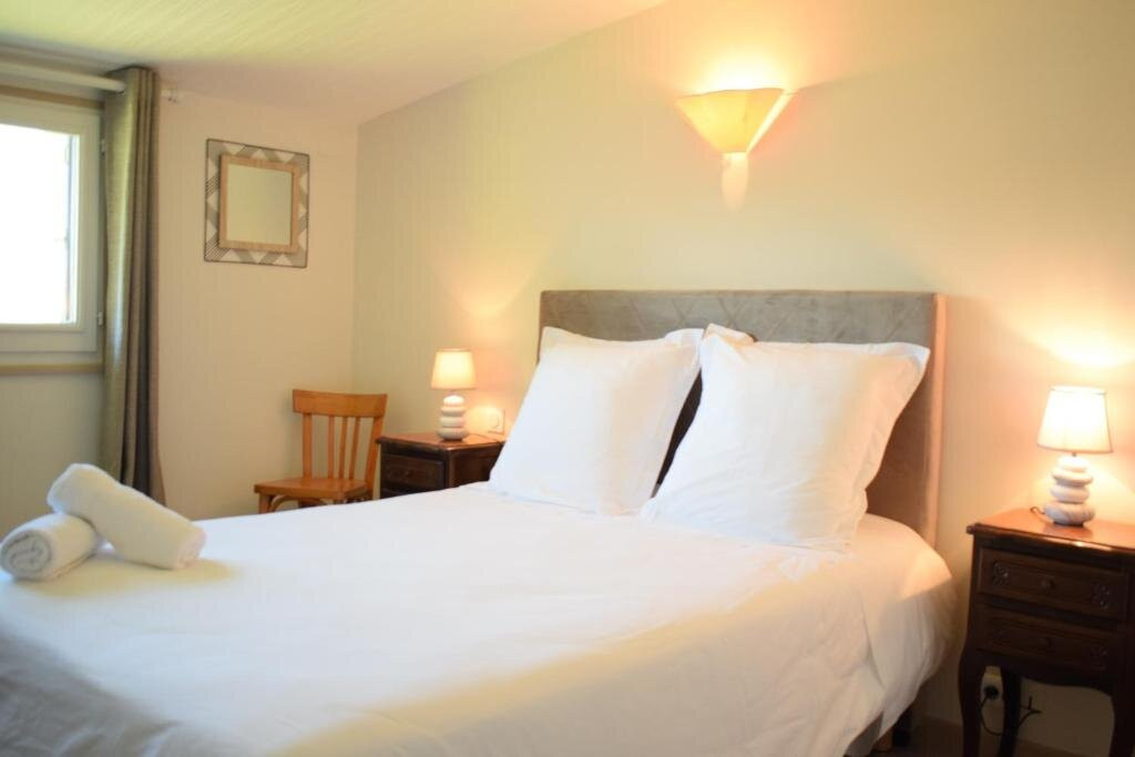 Source De La Vallée主图